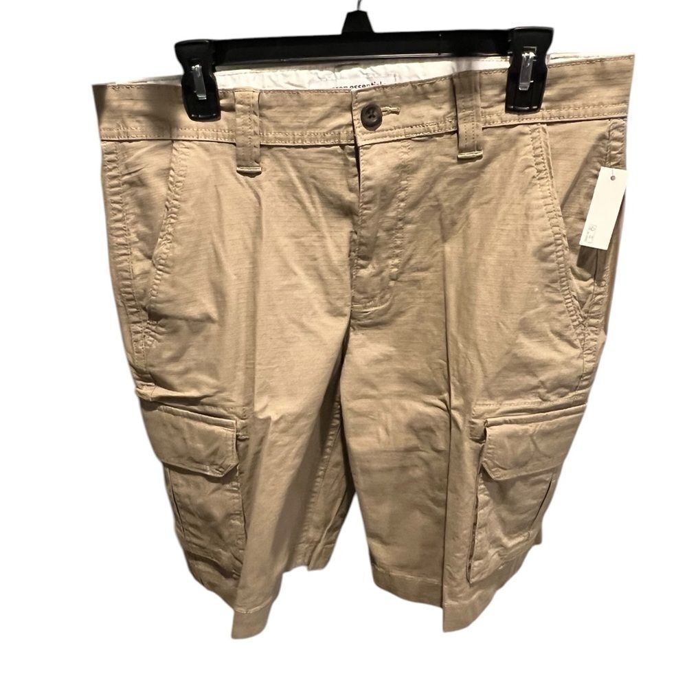 Amazon Essentials NWT khaki cargo‎ shorts with multiple pockets men size 32